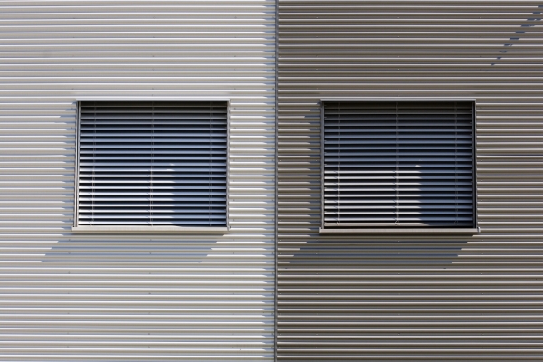 venetian-blinds-028383AC25-4423-56D6-E190-4D29E7D73831.jpg