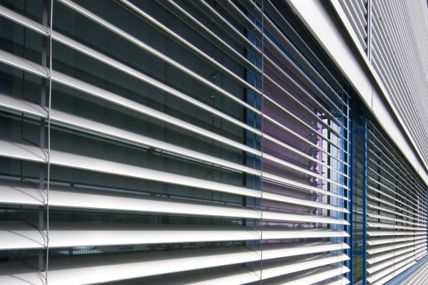 venetian-blinds-1015DD0818-A8C2-802A-3EF5-23E6A7BC20A3.jpg